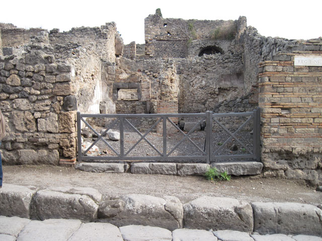 I.3.1 Pompeii. September 2010. Looking east into property from entrance doorway. 
Photo courtesy of Drew Baker.
