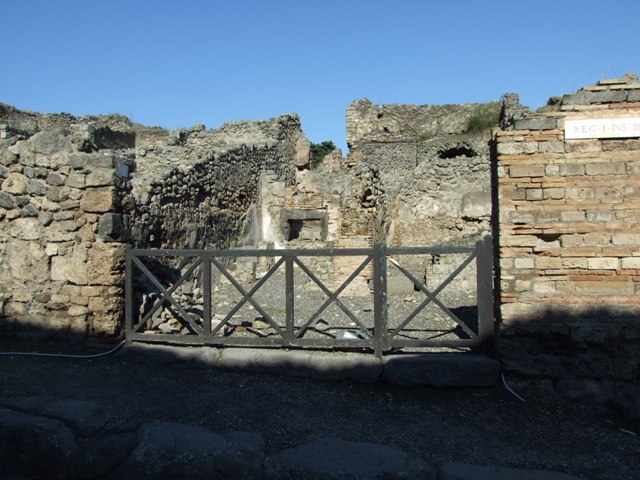 I.3.1 Pompeii. September 2010. North wall of bakery shop, and detail of north-west corner. Photo courtesy of Drew Baker. According to Fiorelli, a wooden stepladder was against the wall to the left of the doorway, it led to the upper floor. See Pappalardo, U., 2001. La Descrizione di Pompei per Giuseppe Fiorelli (1875). Napoli: Massa Editore. (p.38)
