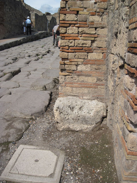 I.3.6 Pompeii. September 2010. Looking east across entrance room. Photo courtesy of Drew Baker. 
