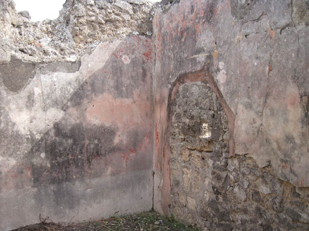 I.3.8b Pompeii. September 2010. South wall and south-east corner of cubiculum. Photo courtesy of Drew Baker.
