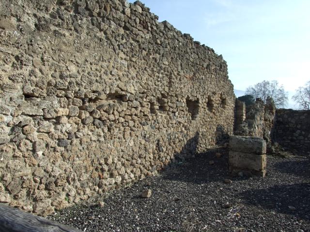 I.3.13 Pompeii. December 2007. Entrance threshold or sill for sliding shutters.