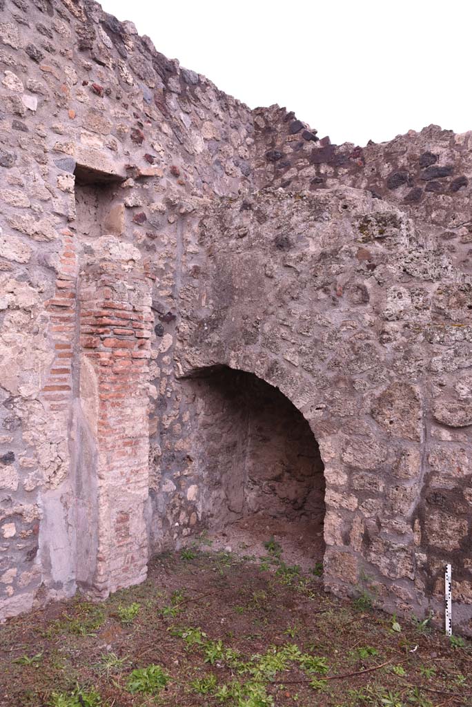 I.4.2 Pompeii. October 2019. Arched recess under stairs to upper floor. 
Foto Tobias Busen, ERC Grant 681269 DCOR.
