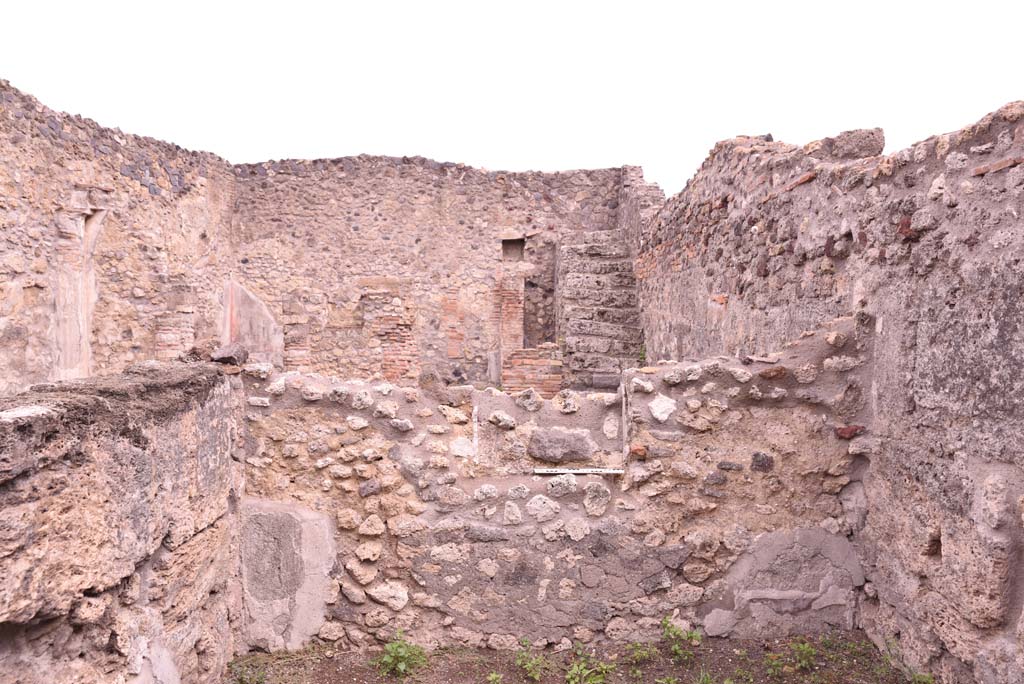 I.4.2 Pompeii. October 2019. East wall of cubiculum or oecus, on south side of tablinum.
Foto Tobias Busen, ERC Grant 681269 DCOR.

