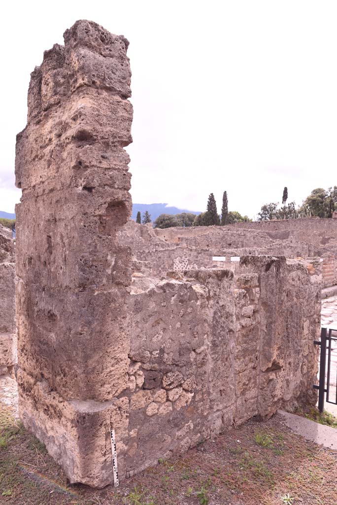 I.4.2 Pompeii. October 2019. Looking towards south wall of entrance corridor.
Foto Tobias Busen, ERC Grant 681269 DCOR.

