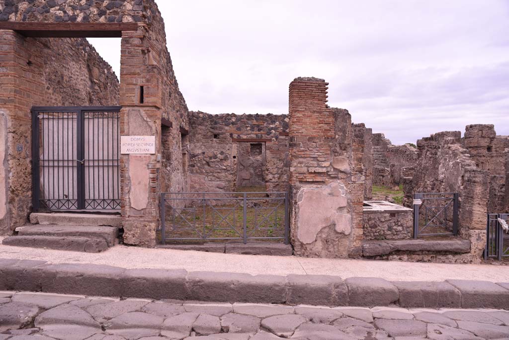I.4.5 Pompeii, on left, I.4.4, in centre, with I.4.3, on right. October 2019. Looking east towards entrance doorways. 
Foto Tobias Busen, ERC Grant 681269 DCOR.

