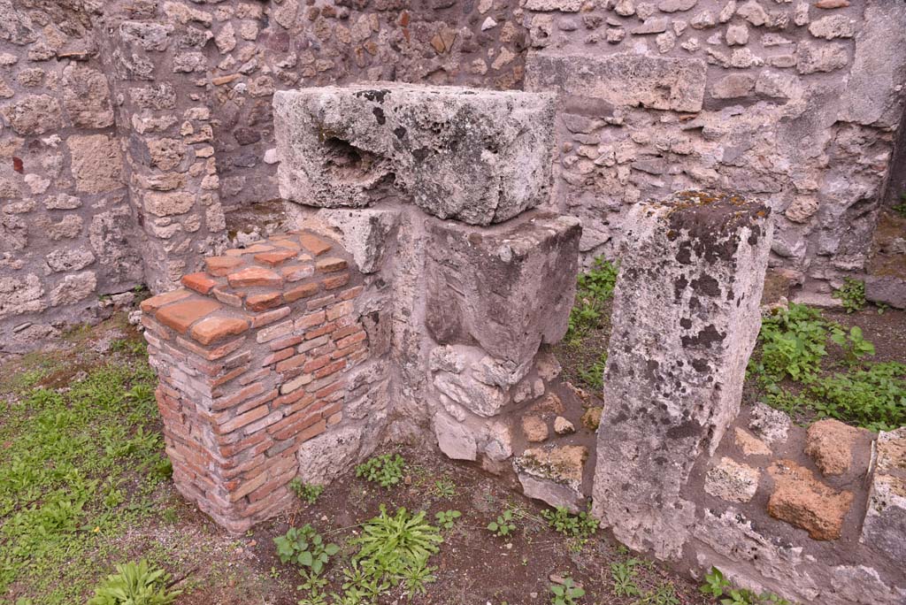 I.4.9 Pompeii. October 2019. Tablinum h, south-east corner. 
Foto Tobias Busen, ERC Grant 681269 DCOR.
