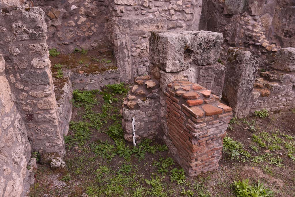 I.4.9 Pompeii. October 2019. Courtyard n, south end, with doorway into room o.
Foto Tobias Busen, ERC Grant 681269 DCOR.
