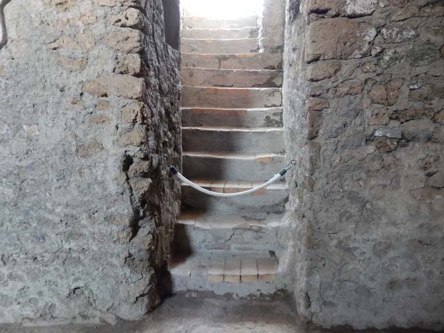 I.6.2 Pompeii. May 2006. Doorway in room in south-east corner, looking north towards east wing.
