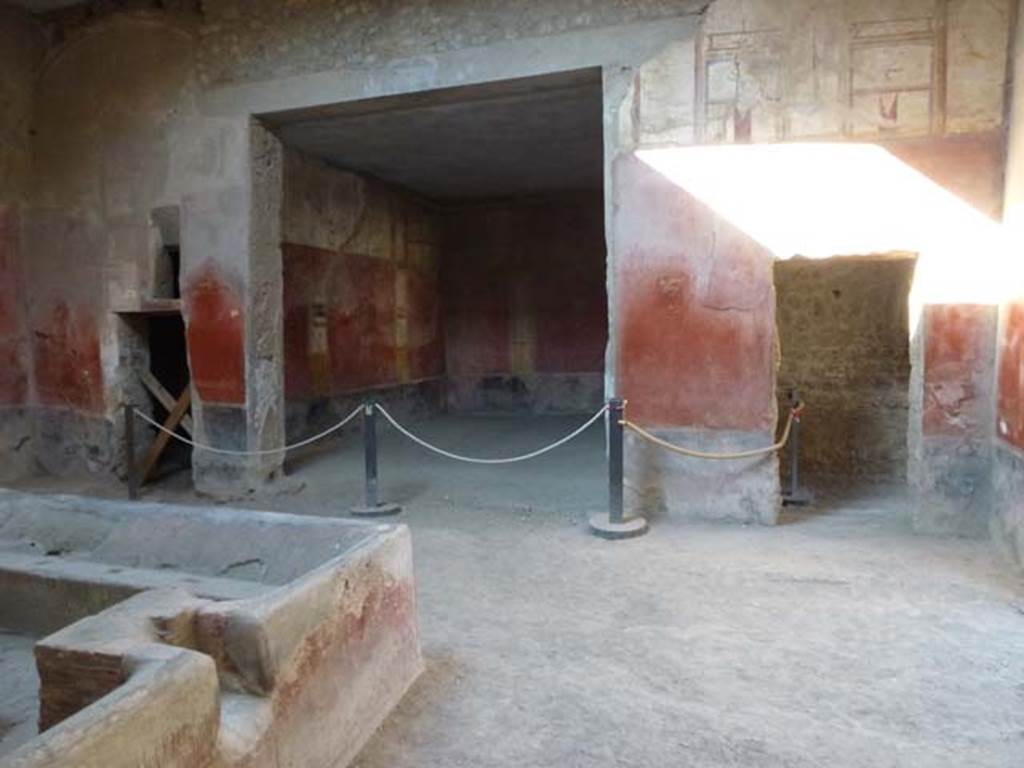 I.6.7 Pompeii. December 2018. Looking into large oecus on east side of atrium. Photo courtesy of Aude Durand.
