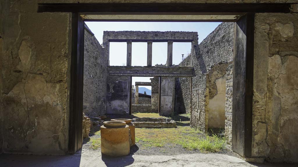 I.6.8 and 9 Pompeii. December 2018. Looking south towards rear rooms. Photo courtesy of Aude Durand.