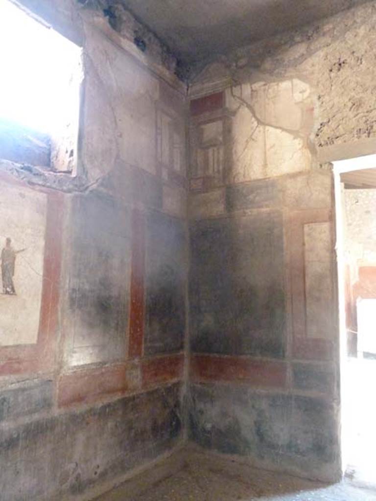 I.6.15 Pompeii. September 2015. Room 12, south-east corner