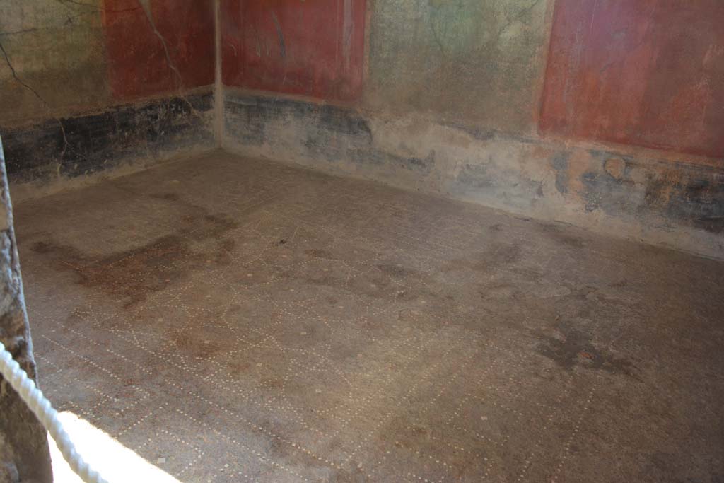 I.6.15 Pompeii. March 2019. Room 13, looking south-east across flooring, from doorway.        
Foto Annette Haug, ERC Grant 681269 DCOR

