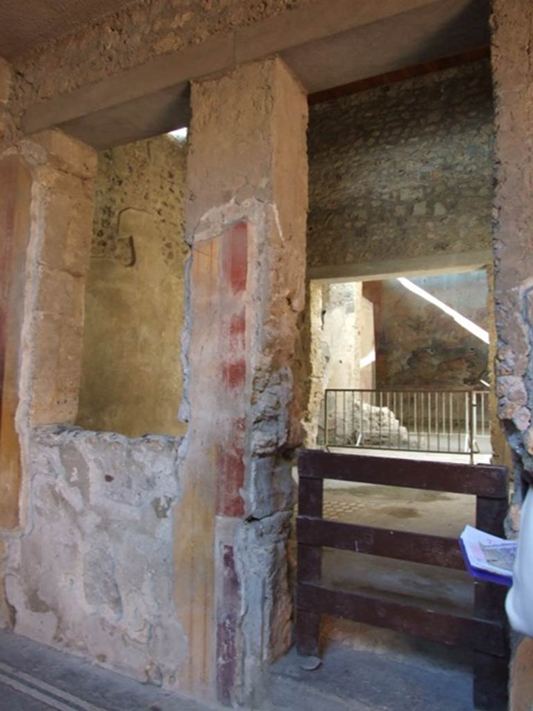 I.6.15 Pompeii.  March 2009.  Doorway to Room 6, Tablinum with window.  North side of atrium.