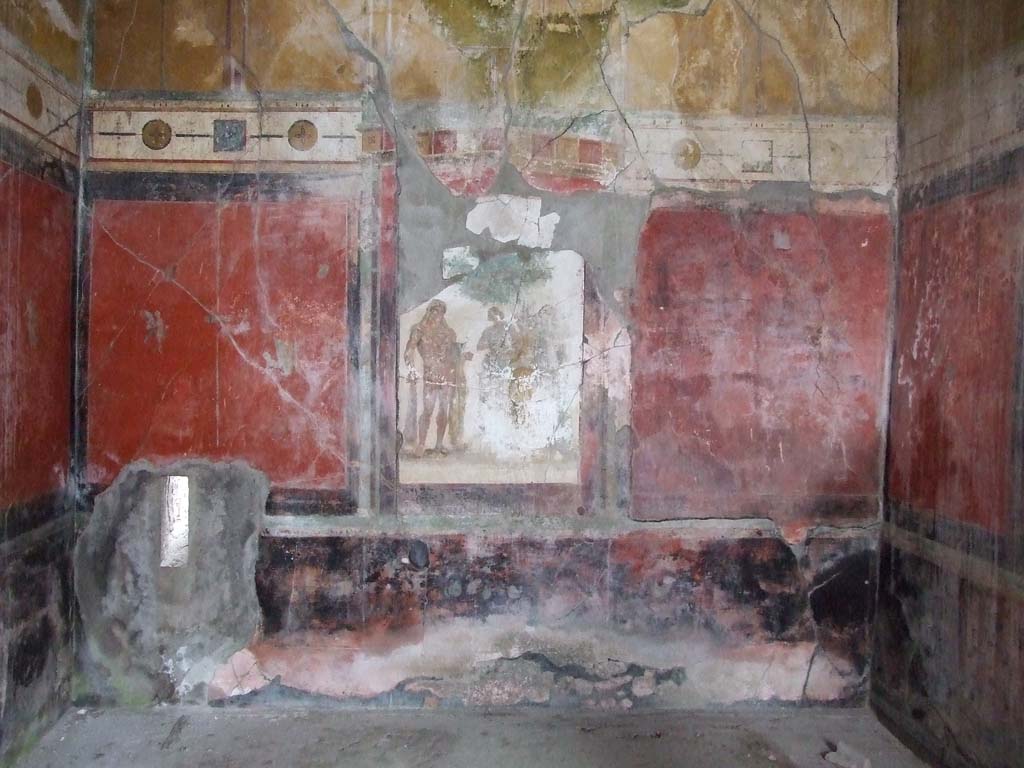 I.7.7 Pompeii. December 2006. North wall of triclinium.