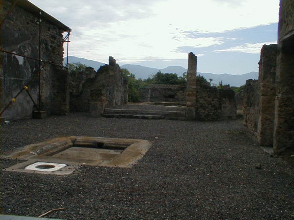 I.8.2 Pompeii. December 2005. Looking south across atrium to tablinum.