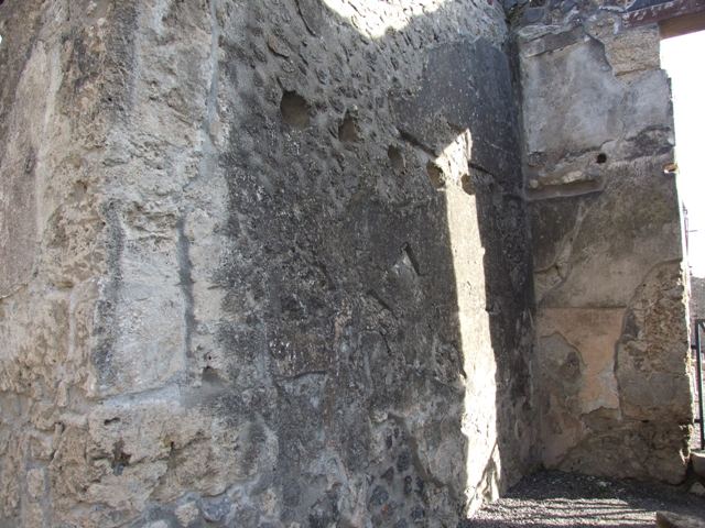I.8.3 Pompeii. December 2007. West wall.