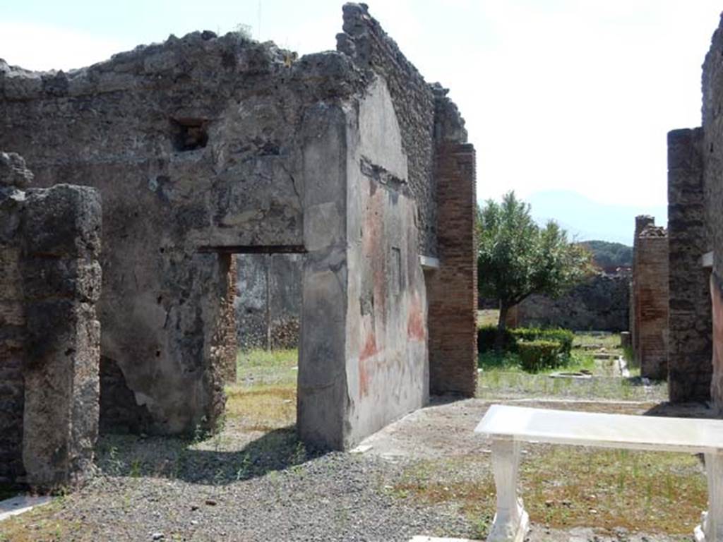 I.8.5 Pompeii. May 2015. Looking across atrium to room in south-east corner.  Photo courtesy of Buzz Ferebee.
