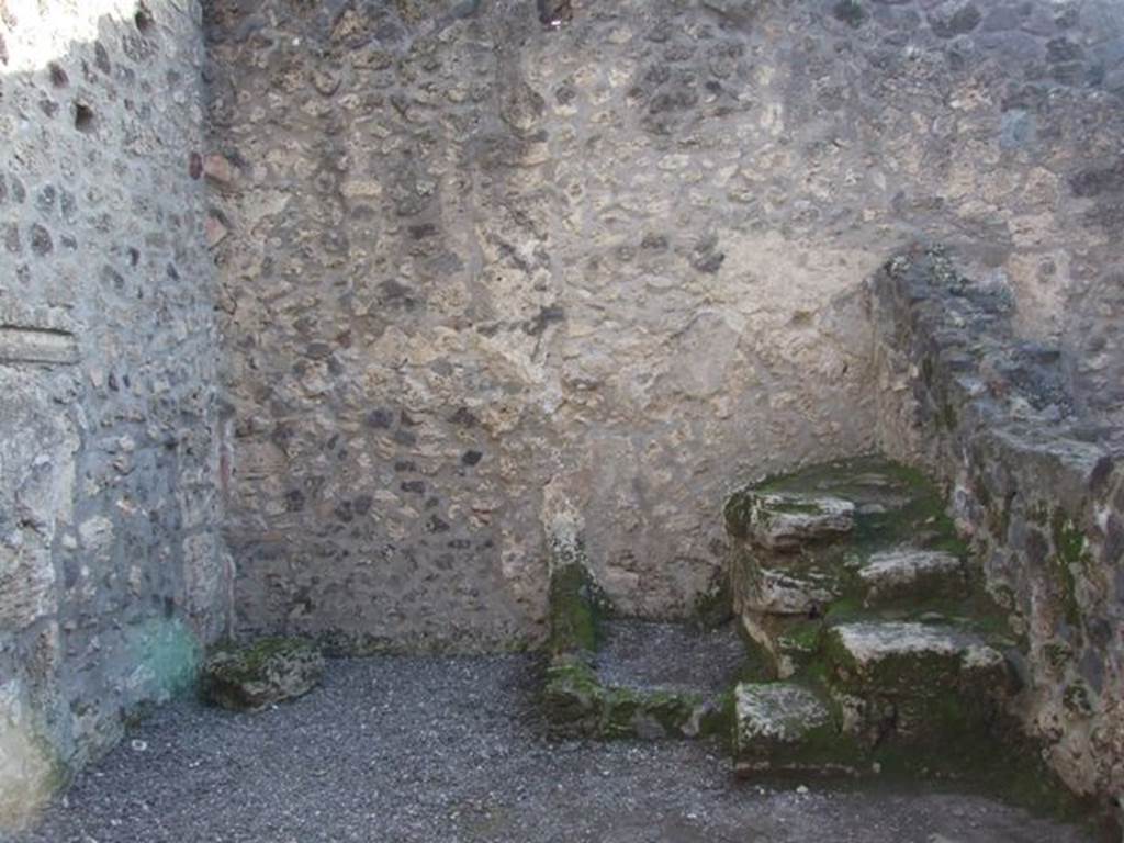 I.8.7 Pompeii. December 2007. South wall.