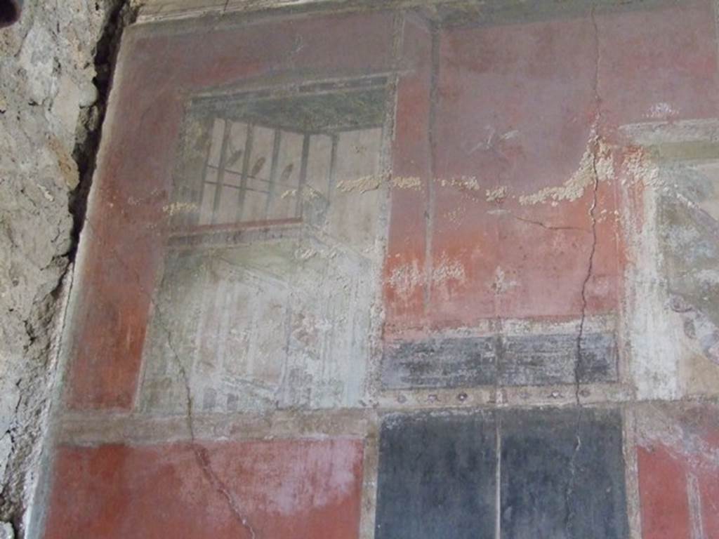 I.8.9 Pompeii.  March 2009. Room 7. Triclinium.  East wall. Upper level.  Architectural painting at centre.