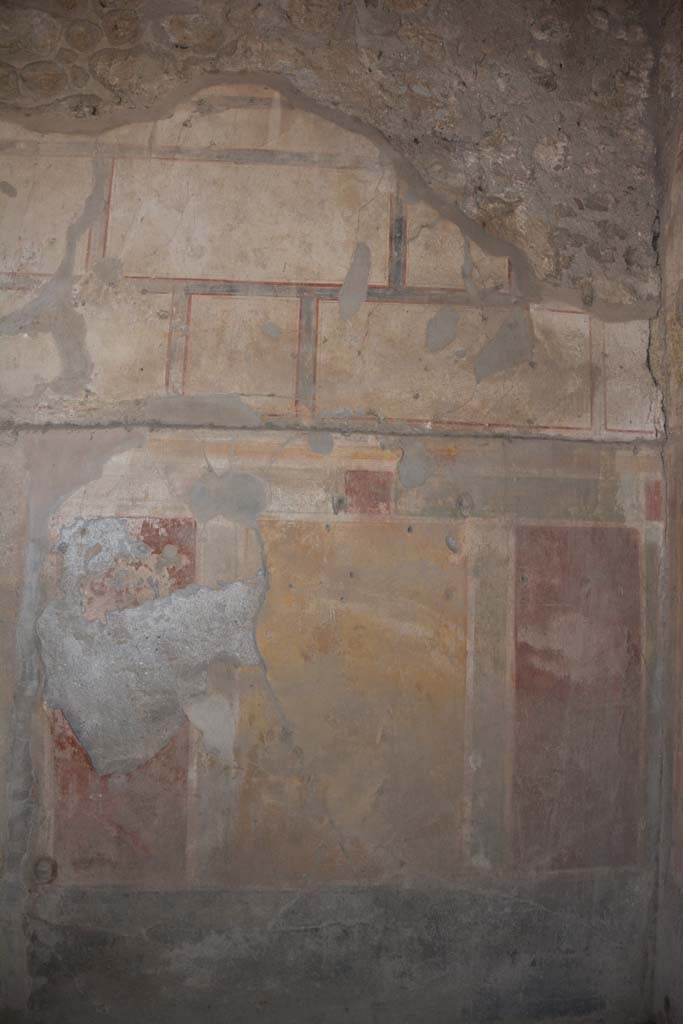 I.8.17 Pompeii. March 2019. Room 4, south wall at west end.
Foto Annette Haug, ERC Grant 681269 DÉCOR.
