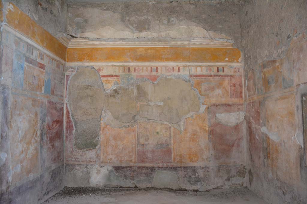 I.8.17 Pompeii. October 2019. Room 9, looking towards east side of tablinum. 
Foto Annette Haug, ERC Grant 681269 DÉCOR.
