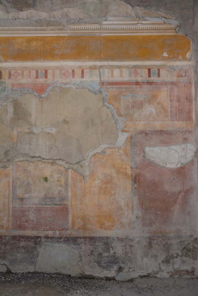 I.8.17 Pompeii. March 2019. Room 9, south side of east wall of tablinum.
Foto Annette Haug, ERC Grant 681269 DÉCOR.

