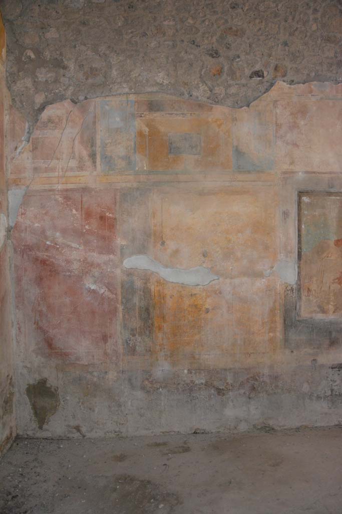 I.8.17 Pompeii. March 2019. Room 9, east end of south wall of tablinum.
Foto Annette Haug, ERC Grant 681269 DÉCOR.
