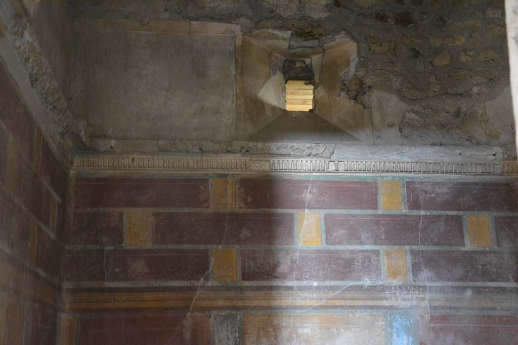 I.8.17 Pompeii. March 2019. Room 12, upper north wall.
Foto Annette Haug, ERC Grant 681269 DÉCOR.
