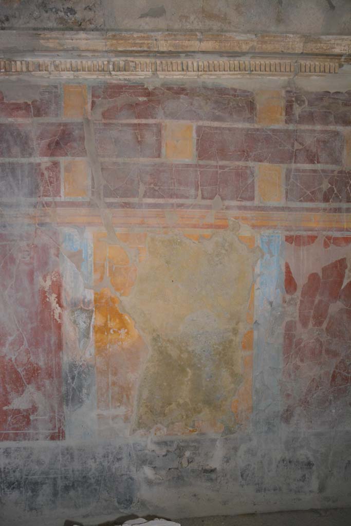 I.8.17 Pompeii. October 2019. Room 12, central panel on east wall.
Foto Annette Haug, ERC Grant 681269 DÉCOR.
