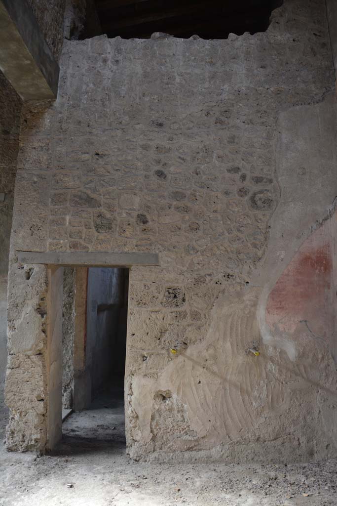 I.8.17 Pompeii. March 2019. Room 13, looking towards west wall with doorway to room 14.
Foto Annette Haug, ERC Grant 681269 DÉCOR.
