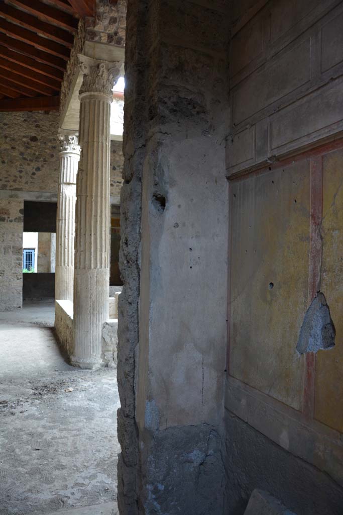 I.8.17 Pompeii. March 2019. Room 15, south-east corner, and doorway to atrium 3.
Foto Annette Haug, ERC Grant 681269 DÉCOR.
