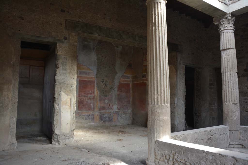 I.8.17 Pompeii. March 2019. Room 3, looking north-east across atrium towards doorway to room 14, on left, and north ala 13, in centre.
Foto Annette Haug, ERC Grant 681269 DÉCOR.
