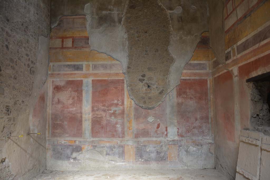 I.8.17 Pompeii. March 2019. Room 13, looking north in ala. 
Foto Annette Haug, ERC Grant 681269 DÉCOR.

