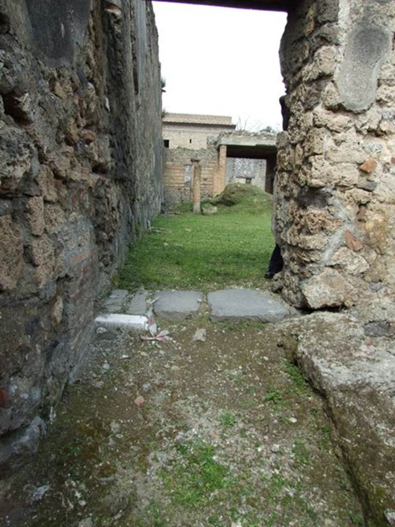 I.9.3 Pompeii. March 2009.  Room 7. Looking north to garden area.