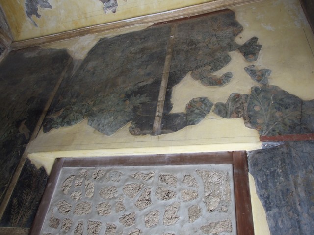 I.9.5 Pompeii. May 2017. Room 11, detail of flooring in cubiculum. Photo courtesy of Buzz Ferebee.