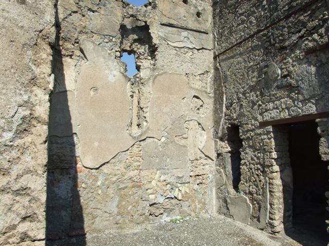 I.10.8 Pompeii.  March 2009.  Doorway to Room 3.