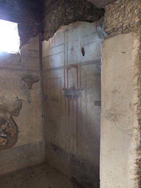 I.10.11 Pompeii. March 2009. Room 7, east end of north wall of cubiculum.  