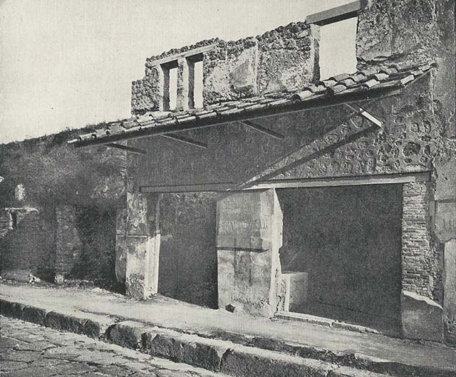 I.11.3 Pompeii. December 2007. West wall.