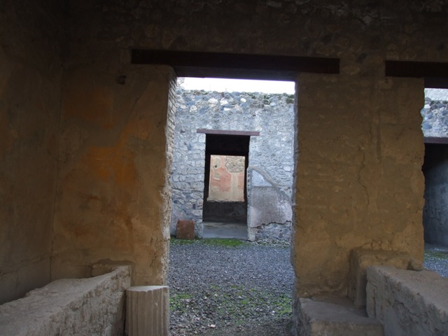 I.12.5 Pompeii. December 2018. 
Looking east from end of corridor across garden area. Photo courtesy of Aude Durand
