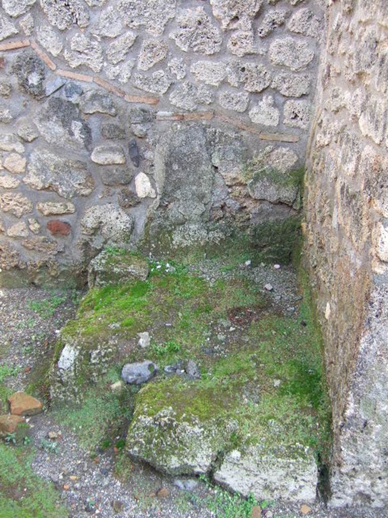 I.12.10 Pompeii. December 2005. Base of stairs to upper floor in south-east corner.