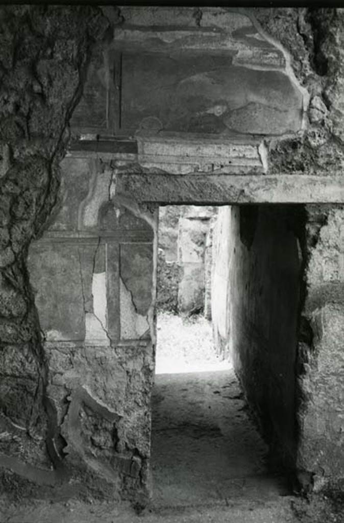 I.13.2 Pompeii. 1974. Domus of Sutoria Primigenia, left ala, S wall.  Photo courtesy of Anne Laidlaw.
American Academy in Rome, Photographic Archive. Laidlaw collection _P_74_1_10.
