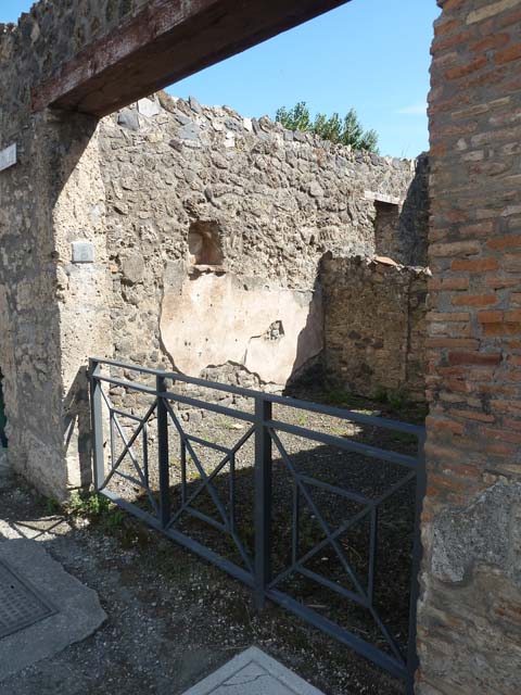 I.13.5 Pompeii. December 2007. Looking south to rear room.