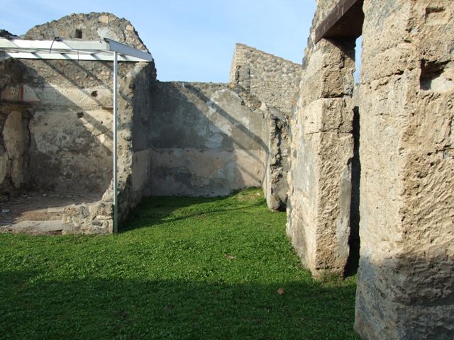 I.14.4 Pompeii. December 2007. Room 4, west wall.
