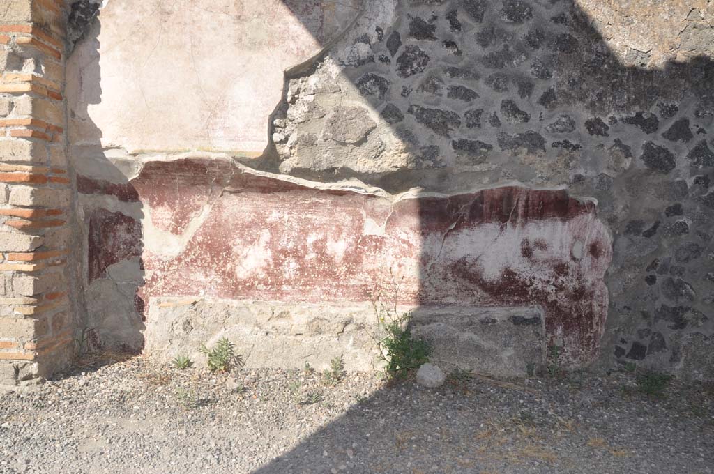 I.16.1a Pompeii. July 2017. Recess in east wall.
Foto Annette Haug, ERC Grant 681269 DÉCOR.
