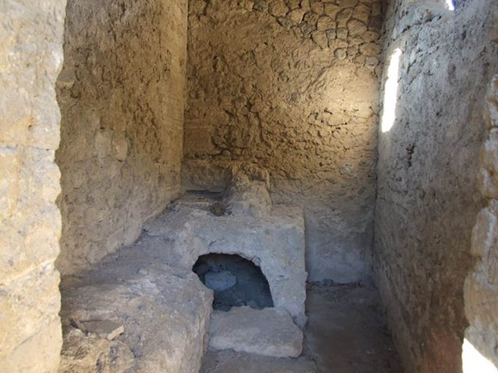 II.4.7 Pompeii. December 2006. Oven for caupona and thermopolium. 
