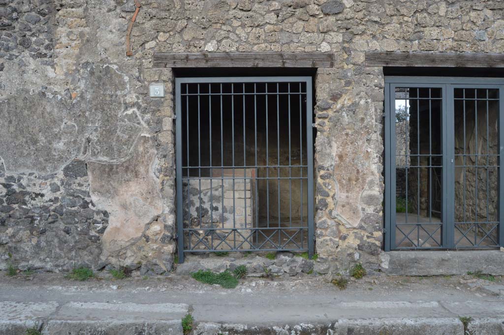 II.8.3 Pompeii, in centre. March 2019. Looking towards doorway on east side of Via di Nocera. 
Foto Taylor Lauritsen, ERC Grant 681269 DCOR.
