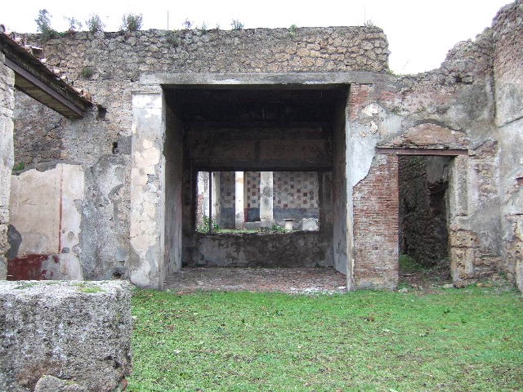 III.2.1 Pompeii.  Room 1. Atrium. Before restoration.   December 2005.