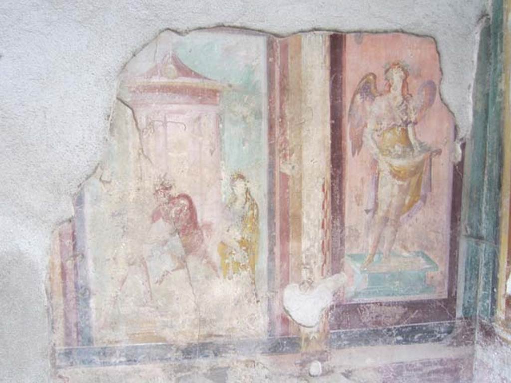V.1.18 Pompeii. April 2012. West wall of exedra “y” with paintings of mythological scenes.
Photo courtesy of Marina Fuxa.
