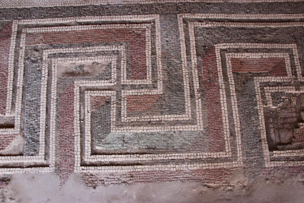V.2.i Pompeii. October 2023. Room 24, mosaic doorway threshold. Photo courtesy of Klaus Heese.