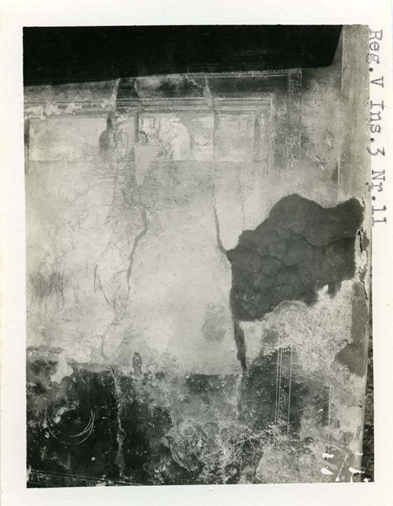 V.3.12 Pompeii. pre-1937-39. (but shown as V.3.11 on the photo). 
Painting from east wall of east portico between doorways to room 3 and entrance corridor 1. 
Photo courtesy of American Academy in Rome, Photographic Archive. Warsher collection no. 717.
